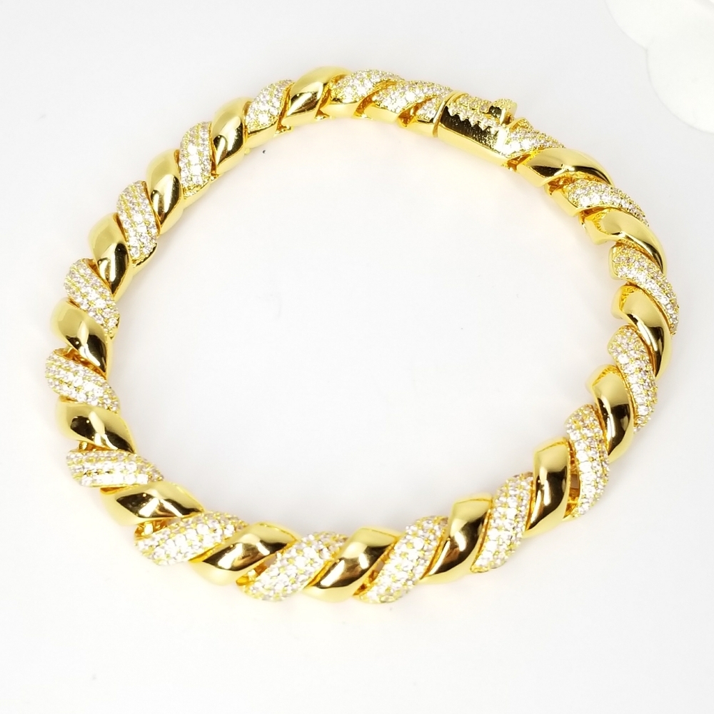 Gold Twist Crystal Tennis PAVE TENNIS BRACELET -Elegant Women’s Jewelry